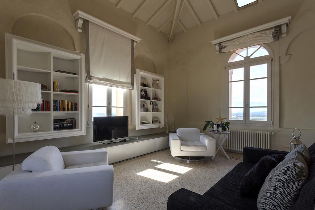 Villa Le Luci Castagneto Carducci Exterior photo